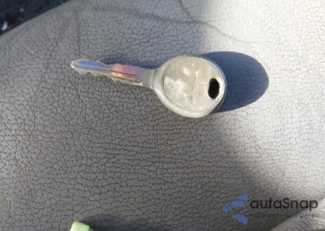 2001 Chrysler Town & Country Lxi z USA, uszkodzony, nr VIN 2C4GP54L51R163696